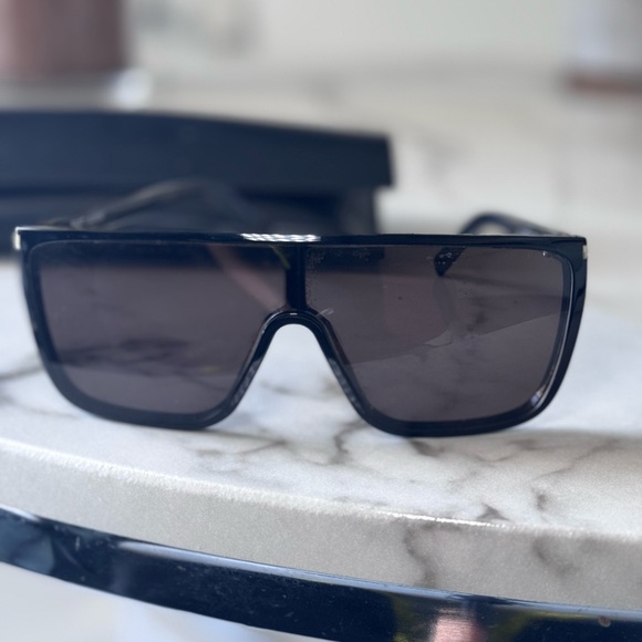 Saint Laurent Black Large Sunglasses